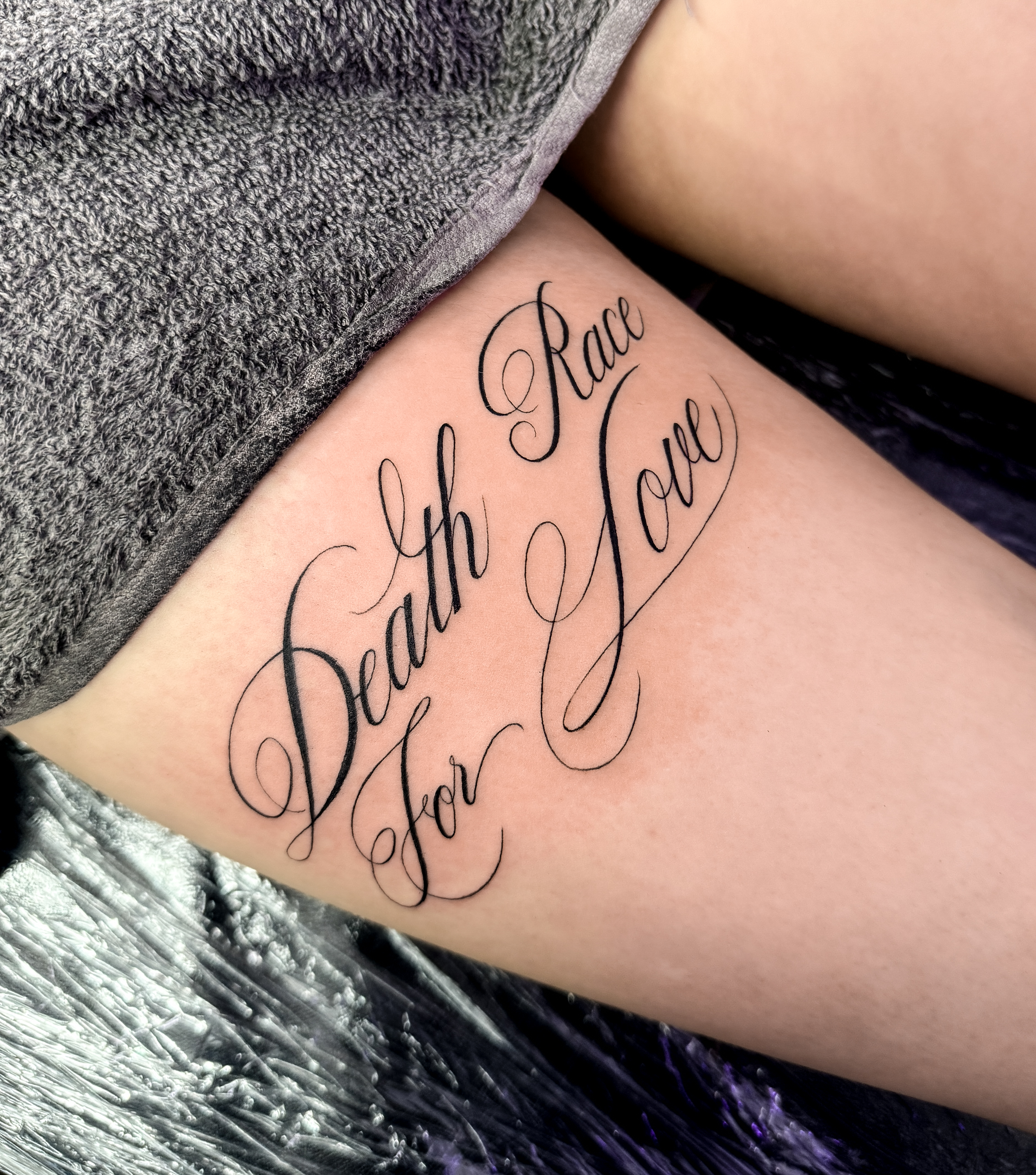 Death Race for Love, script Tattoo