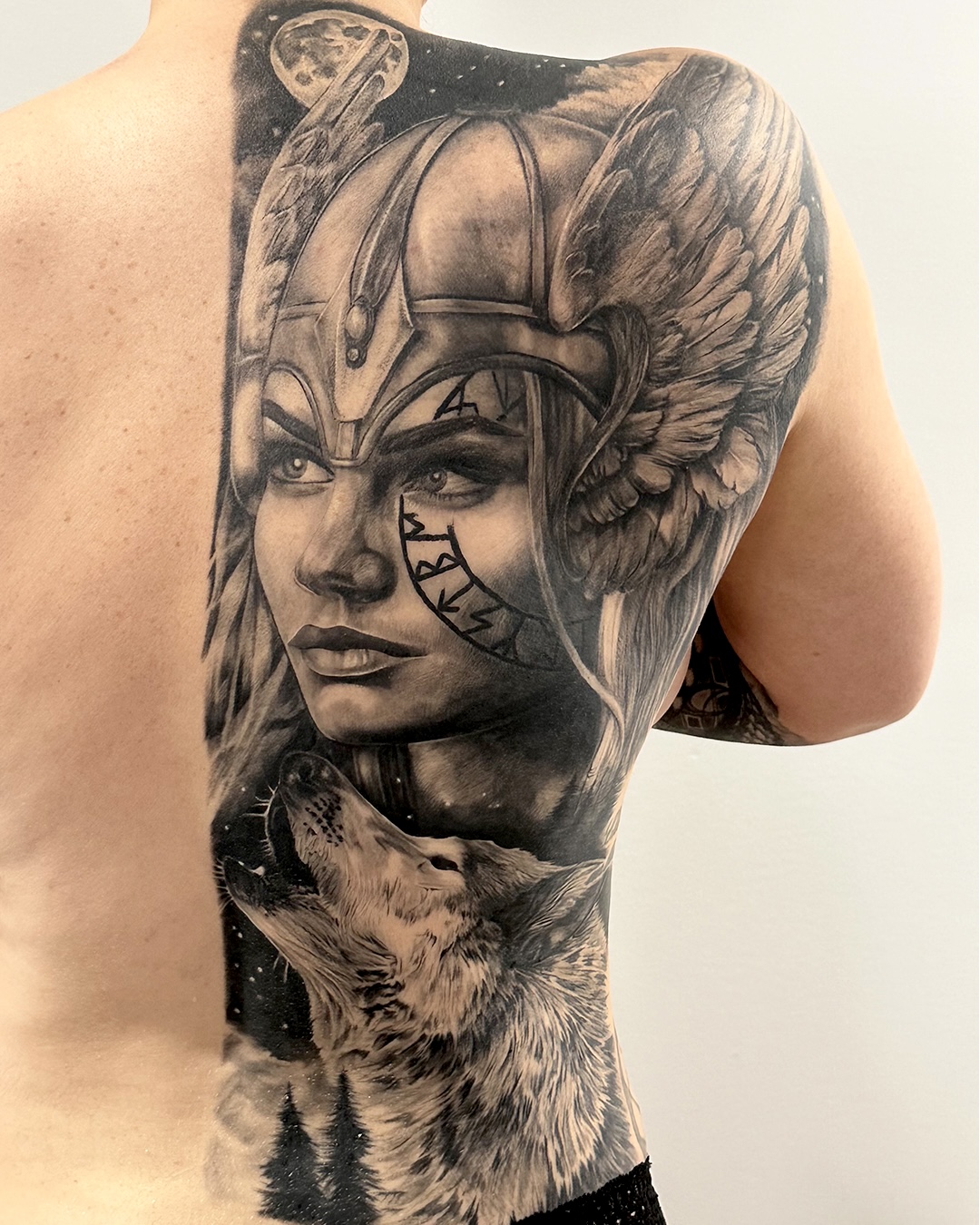 black-and-grey-realism-norse-backpiece-tattoo-christchurch