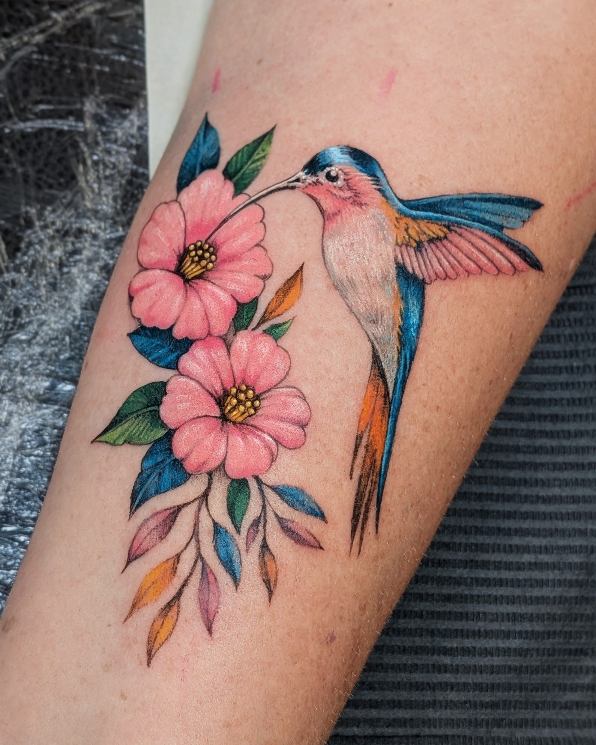 colour-hummingbird-tattoo-christchurch