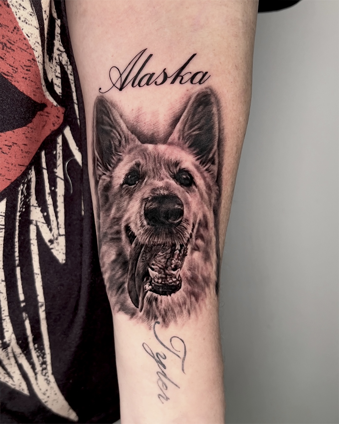black-and-grey-dog-portrait-tattoo-christchurch-nz