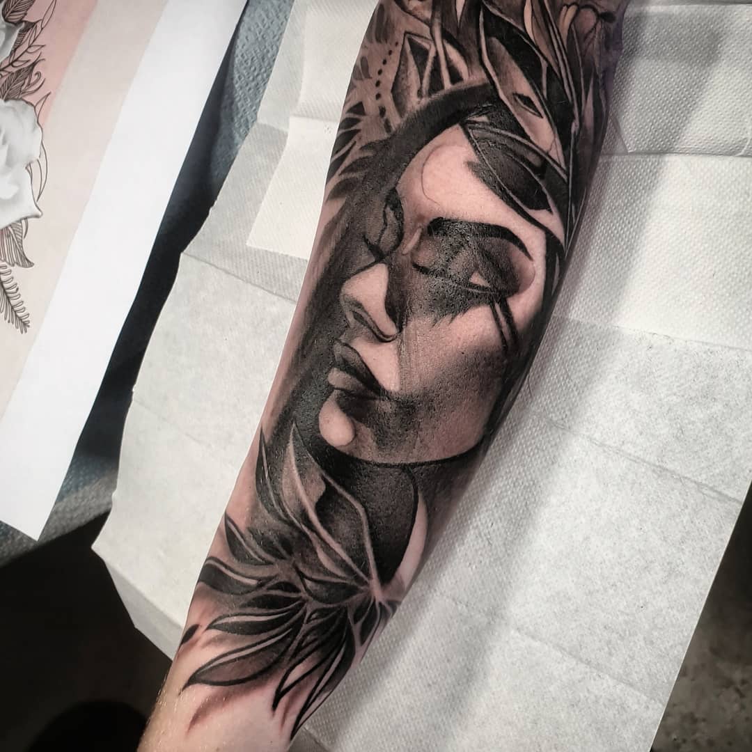 dark-black-and-grey-face-tattoo-christchurch