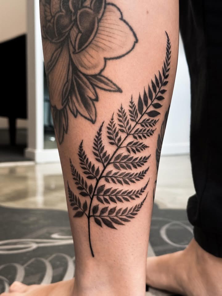 new-zealand-fern-calf-tattoo-christchurch
